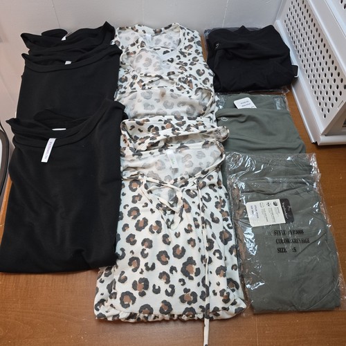 Wholesale Bulk Lot 14 Womens Boutique New short Sleeve Casual top leggings S-L