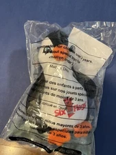 Vintage - Six Flags Plush Penguin Key Holder - Wendy's Meal Give Away