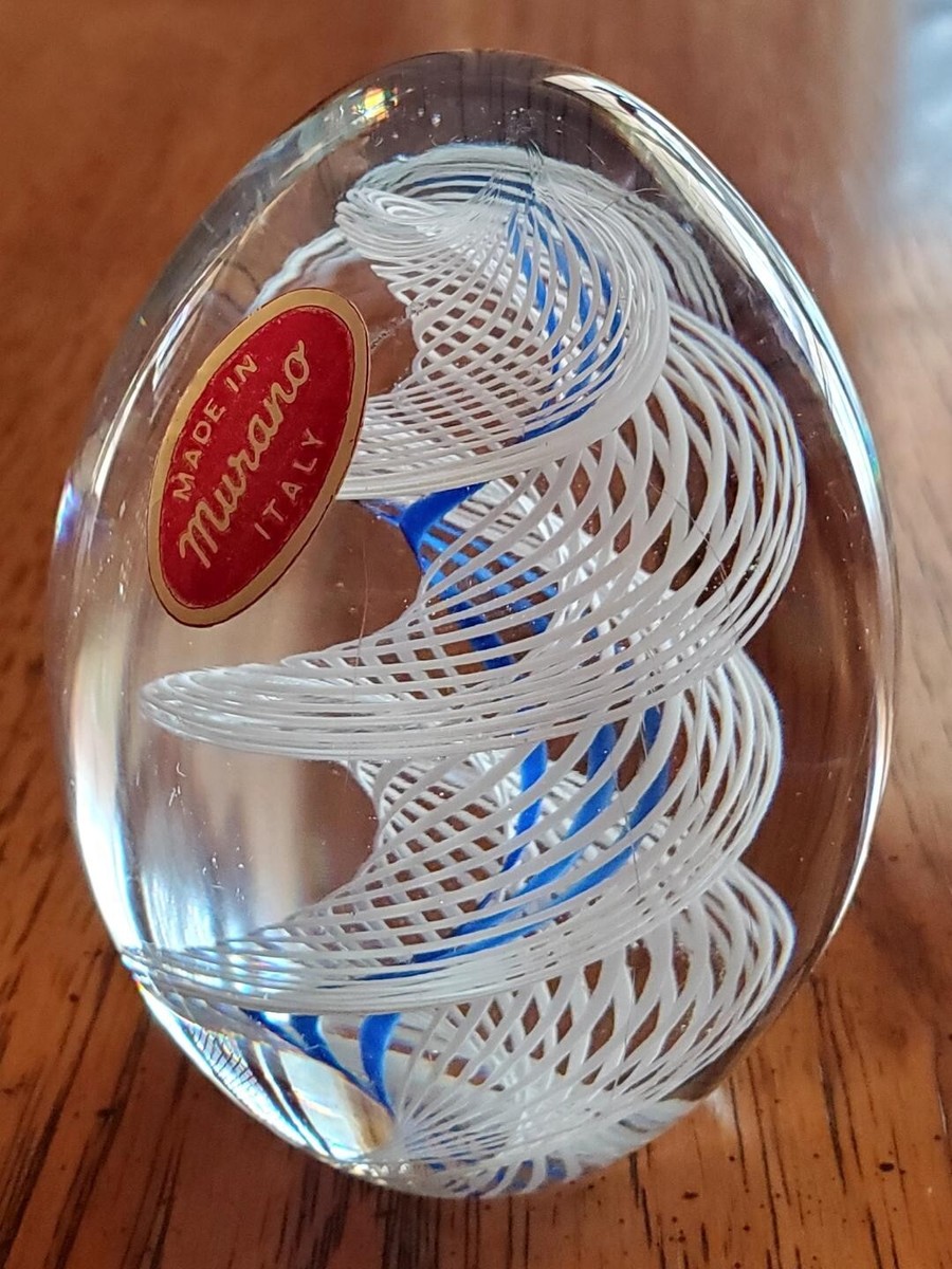 VINTAGE ITALIAN MURANO SWIRL EGG ART GLASS PAPERWEIGHT White