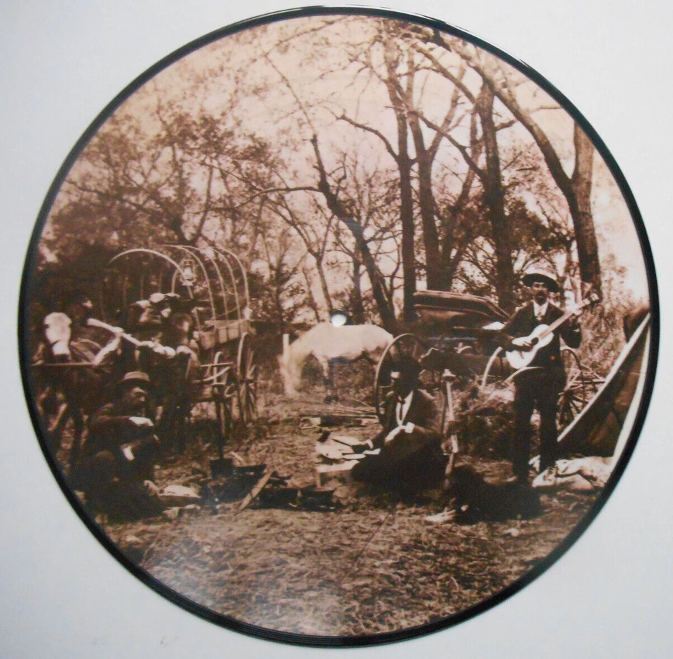 NASHVILLE COUNTRY SOUND Picture Disc Italy Import LP (1985) Joe Ely/Loretta Lynn - Image 3 of 4