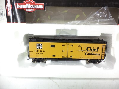 Intermountain Ho Refrigerator Car, Santa Fe Super Chief 35379