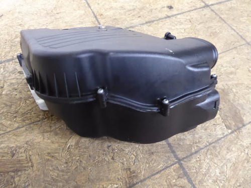 BMW 13717577463 F01 F02 F07 F10 F12 Intake Muffler 1-4 OEM 750i 650i 550i - Picture 7 of 10