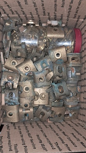 50 POUNDS SCRAP BRASS (AND BRONZE?) LOT FOR MELTING. LESS THAN 1 POUND OF MIXED