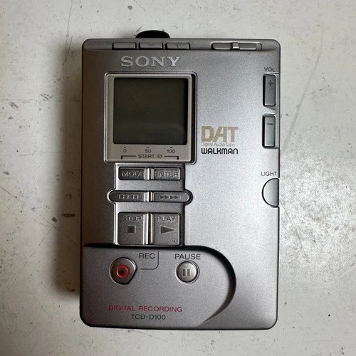 Vintage Sony Walkman TCD-D100 Silver Portable Digital Audio Tape Recorder