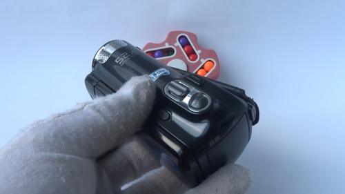 Samsung HMX-F80 720p HD Flash Media Camcorder W/ Box & Cables Tested - Video 1 of 1