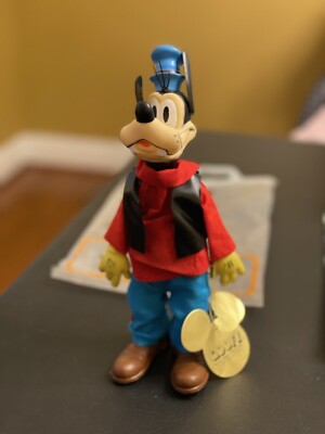 Vintage Disney Goofy Figurine Toy No. 0223-3003 with Original Bag Mickey Mouse