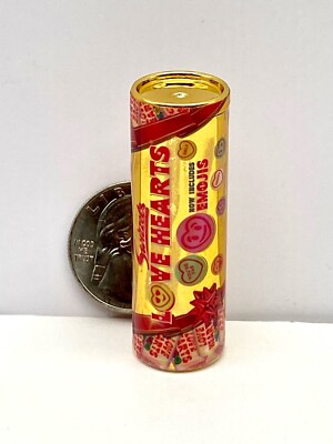 GOLD SWIZZLES LOVE HEARTS EMOJI CANDY ROLL VHTF Zuru Mini Brands Series 3