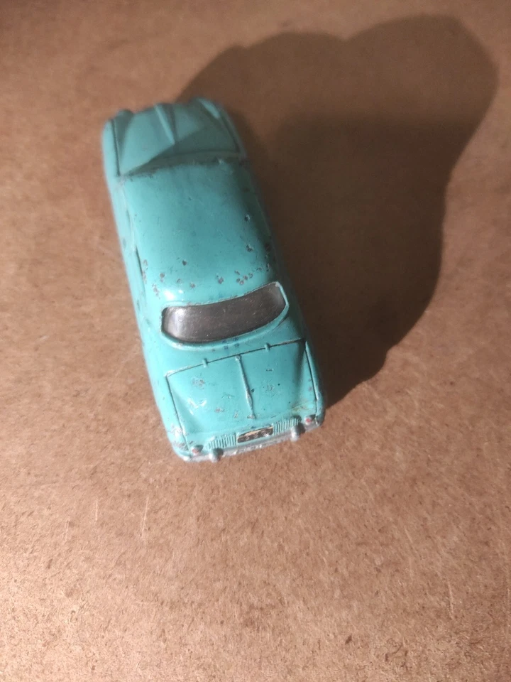 Dinky Toys - 1:43 - Renault Dauphine Nr. 524 made in France - Colore raro (No... - Immagine 3 di 4