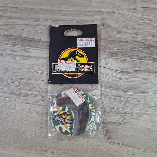 1993 Vintage Camp Jurassic Park Button Exchange Pinback Pin + Keychain. - Picture 6 of 7