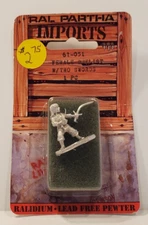 Ral Partha imports - pewter mini- 61-051 Female duelist w/2 sword D&D
