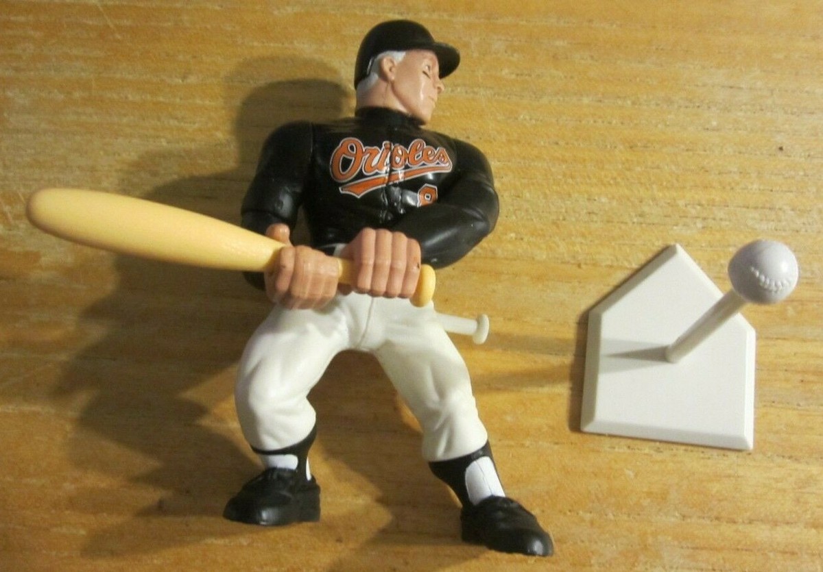 MLB カルリプケンJr フィギュア s-l1200.jpg