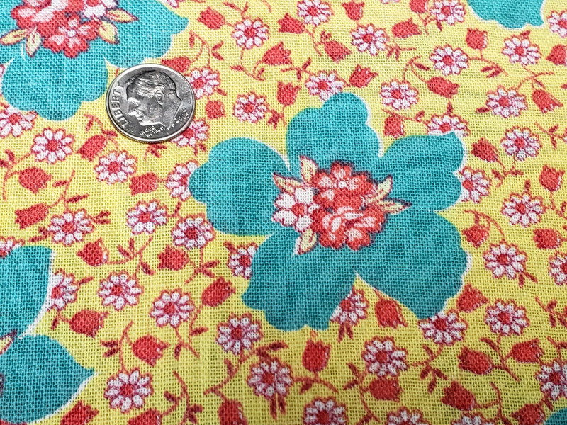 BEST Vintage Feedsack Flour Sack Fabric Red Floral on YELLOW 1940s Quilt Remnant