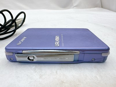 Sony WM-EX900 Walkman Cassette Player Blue Tested Vintage Made in