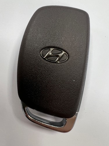 GENUINE HYUNDAI 3 BUTTON REMOTE SMART KEY FOB TESTED & WORKING TFKB1G072 !!! - Picture 2 of 6