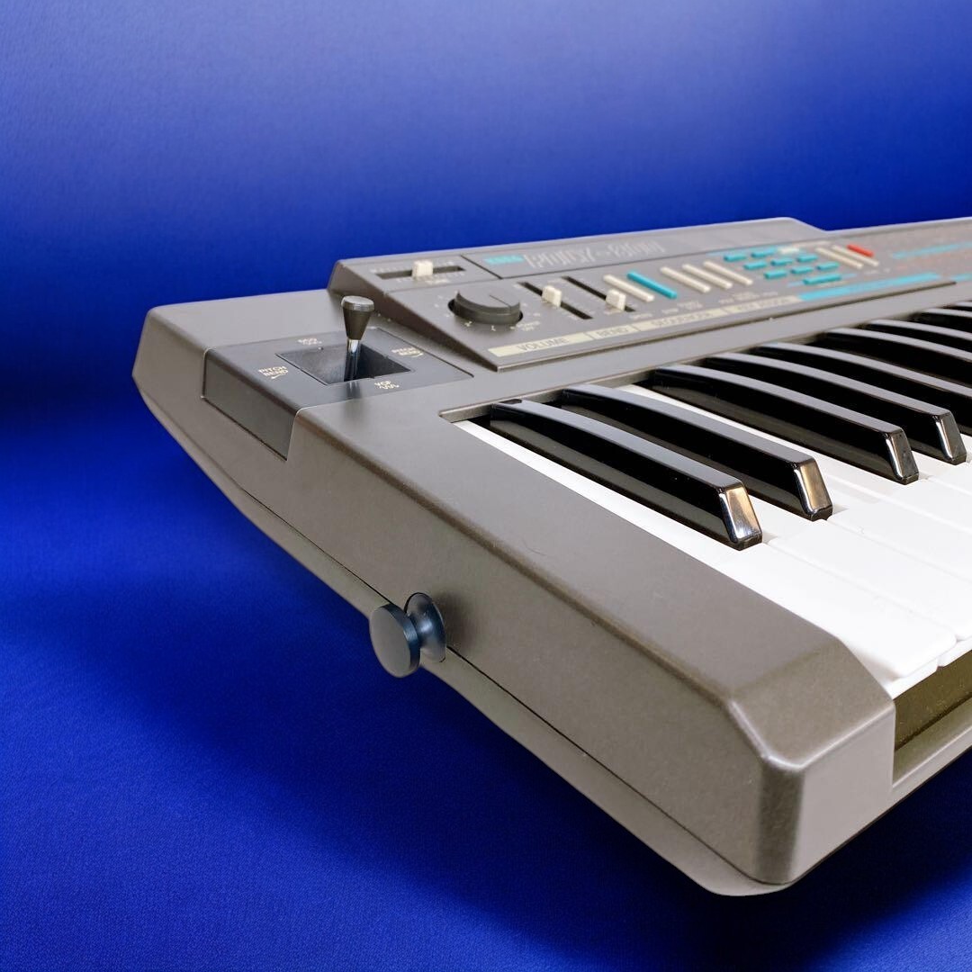 KORG POLY-800 Polyphonic Synthesizer Keyboard 61-Key Vintage