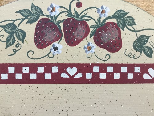 cottage berry simplify sign, wood and resin hanging sign - Picture 3 of 5