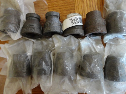 Menge 11 Amboss 1/2" x 1/4" Temperguss SCHWARZ EISEN Glocke Reduzierstück Kupplung 11er Pack