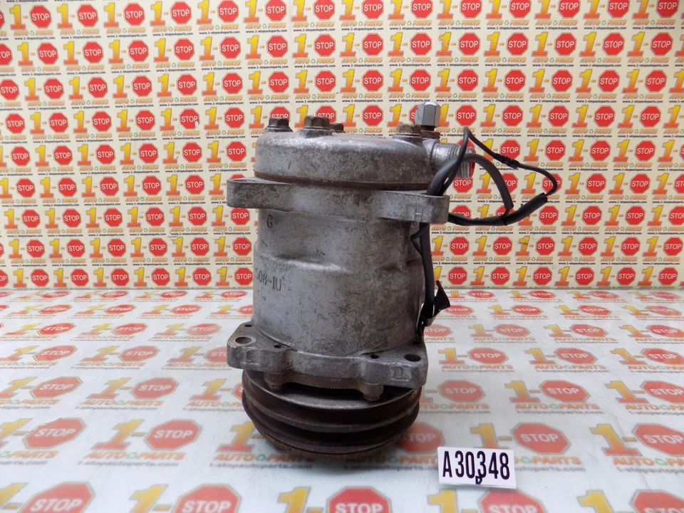 Jeep Wrangler 1987-1990 compresor de aire acondicionado J8133449 OEM Foto 4 de 4