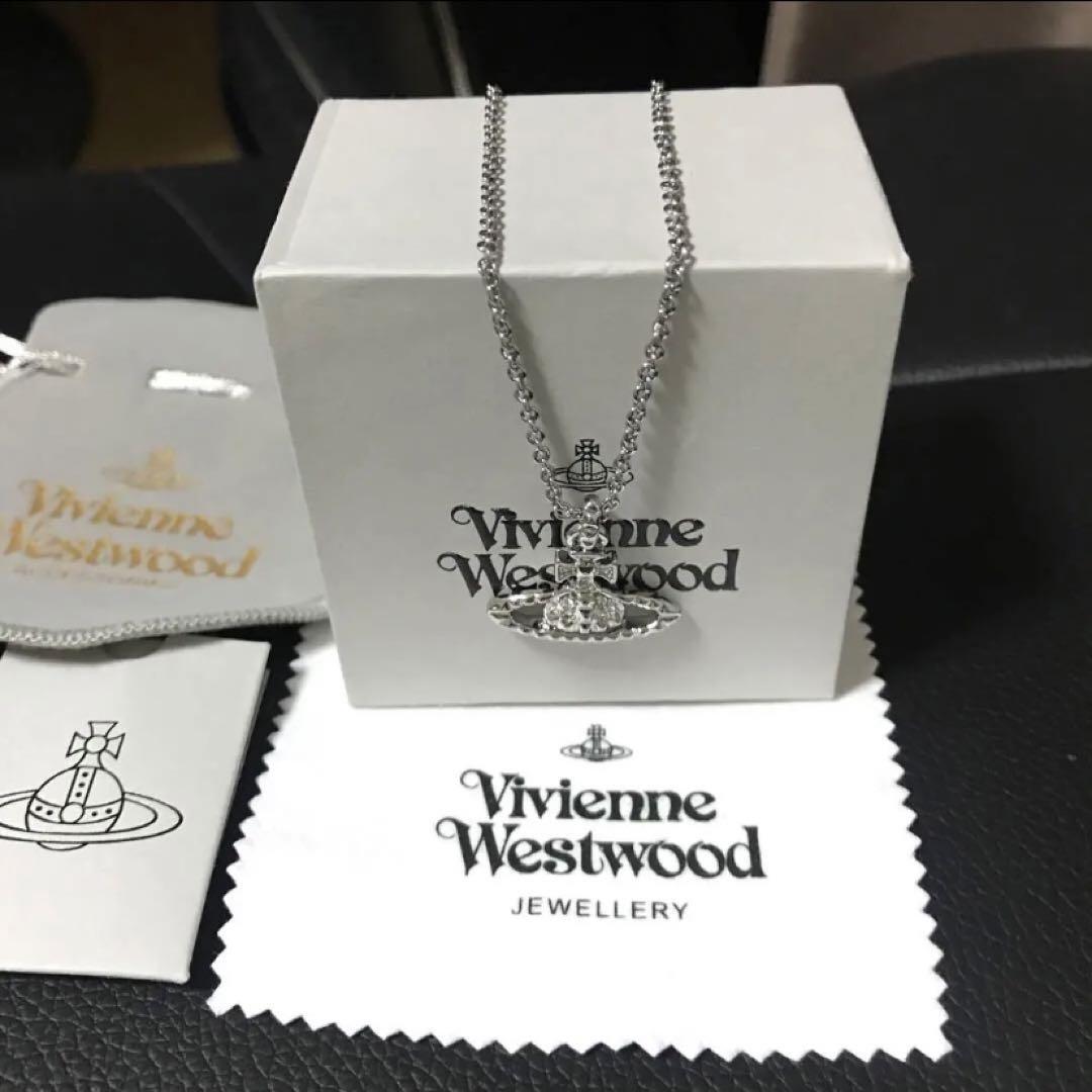 Vivienne Westwood Necklace Bas relief Silver IN BOX [EJ681 Vivienne Westwood Necklace Bas relief Silver IN BOX [EJ681