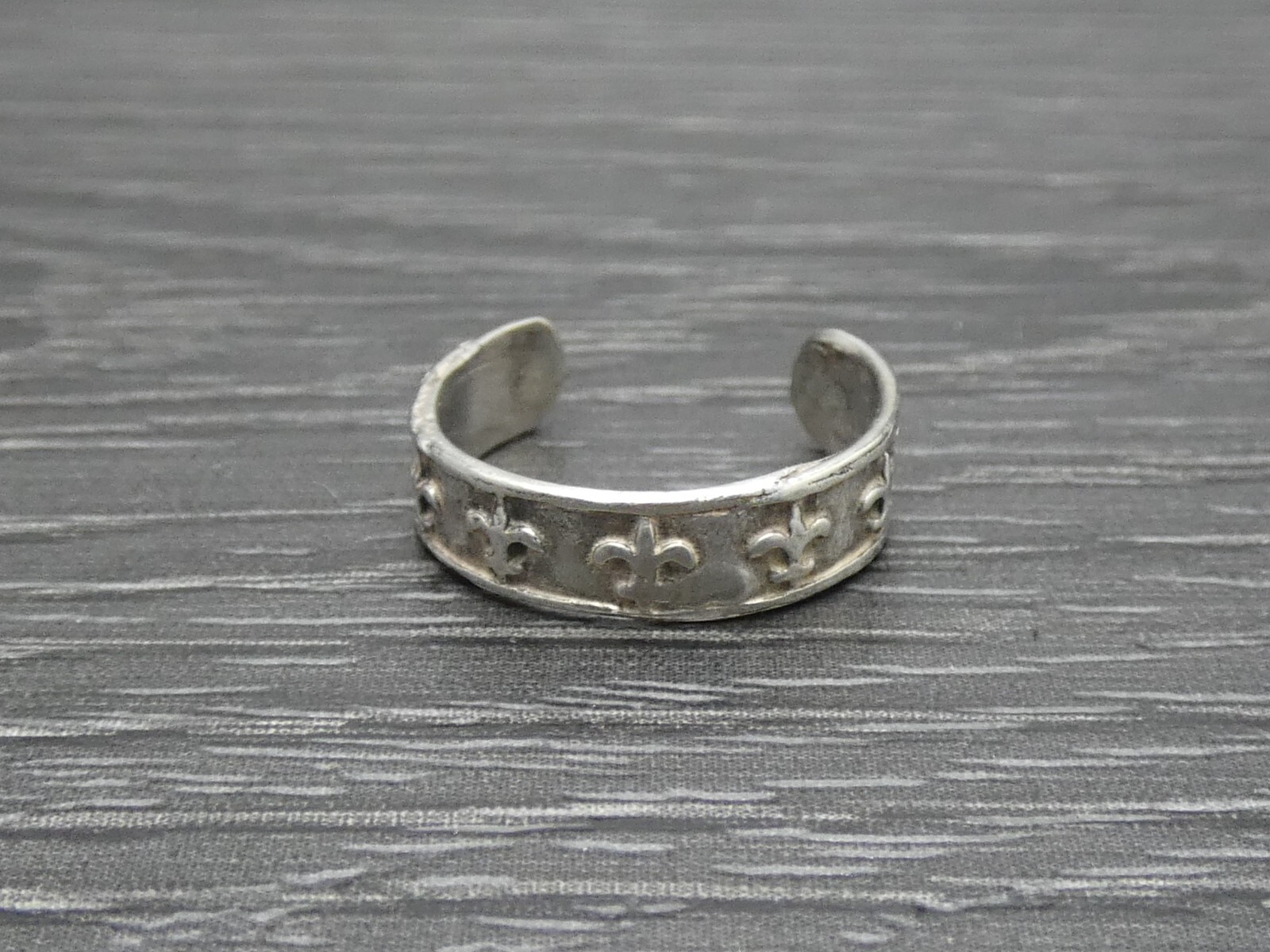 Vintage Sterling Silver Open Toe Split Fleur De L… - image 2