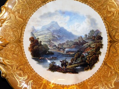 PRATTWARE KOMPORT BUFF & GOLD CHERUB & AKANTHUS BORDÜRE LANDSCHAFT MITTELSZENE
