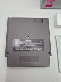 Metroid Silver (Nintendo NES) Complete in Box CIB Manual Game Box