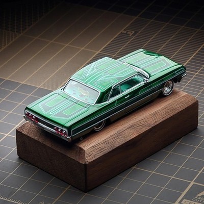 (Pre)97M 1:64 Corona Impala SS 1964 Lowrider Hydraulic Chassis Diecast Model Car