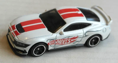 Hot Wheels Ford Mustang Dark Horse weiß Flammen Flames HW Sportwagen Mattel Auto - Bild 1 von 4