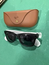 Ray-Ban Meta Wayfarer RW4006 Gen 1 Smart Glasses – Matte Black w/ Charging Case