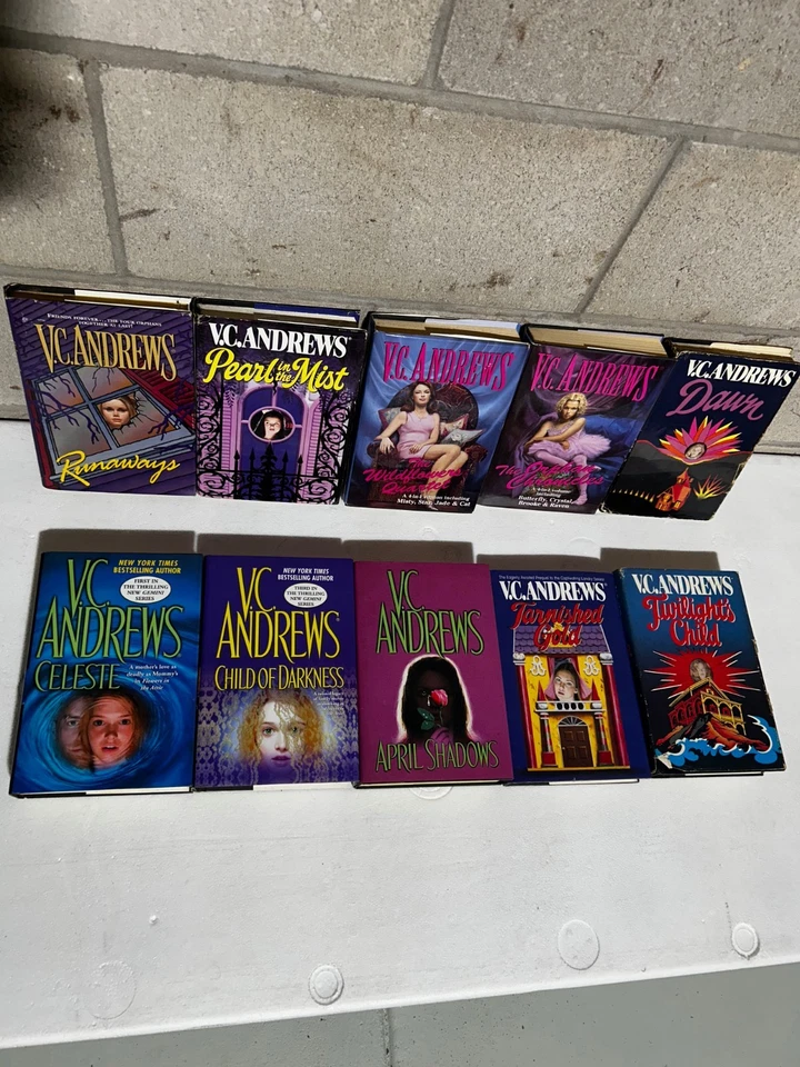 LOT OF TEN VC ANDREWS HARDCOVER BOOKS, ALL NICE, SOME RARE. SOME FIRSTS. - Image 2 of 4