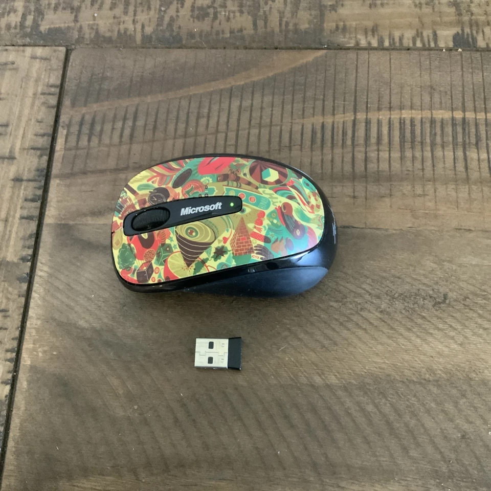 MICROSOFT ZANSKY ABSTRACT RARE LIMITED EDITION 3500 WIRELESS MOUSE &USB RECEIVER - Image 3 of 4
