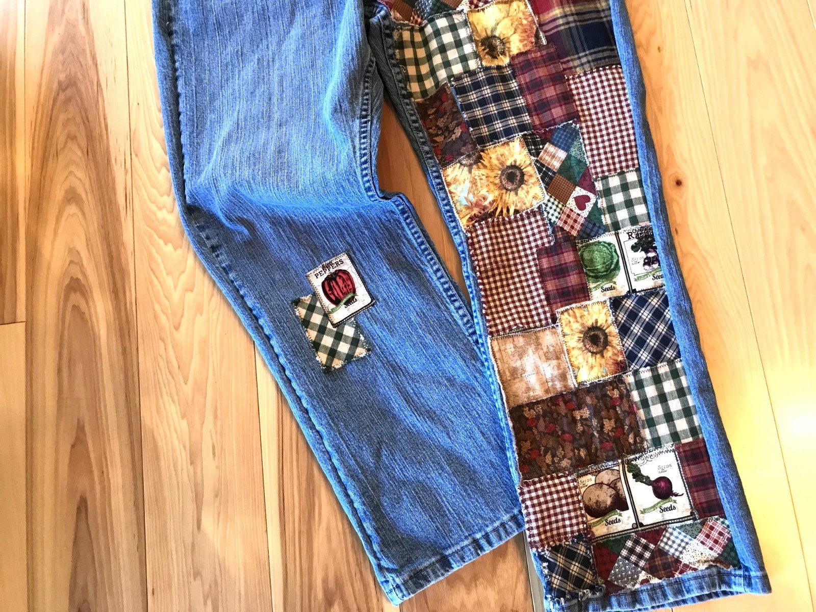 Upcycled Patchwork Jeans, Handmade Sunflower Gard… - image 11