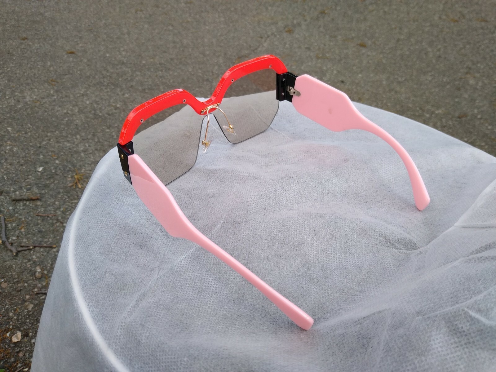 Trendy pink handle red frame fashionable stylish sunglasses  -image