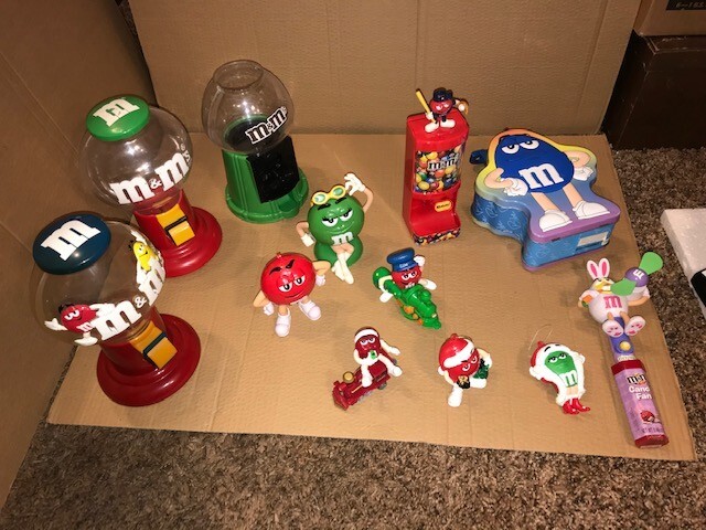M&M's collectibles lot (mm14)
