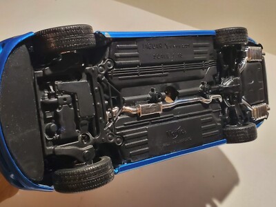 2001 Jaguar X Type Custom Paint Blue Maisto 1:18 Scale Diecast