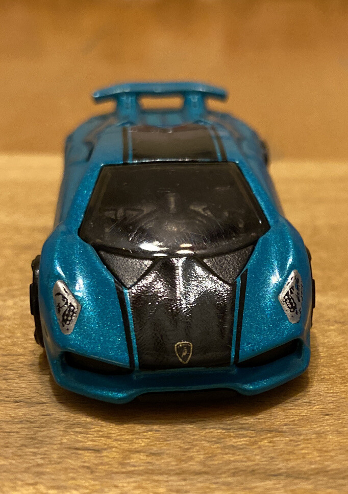 Vintage 2013 Hot Wheels Lamborghini Sesto Elemento Car Rare