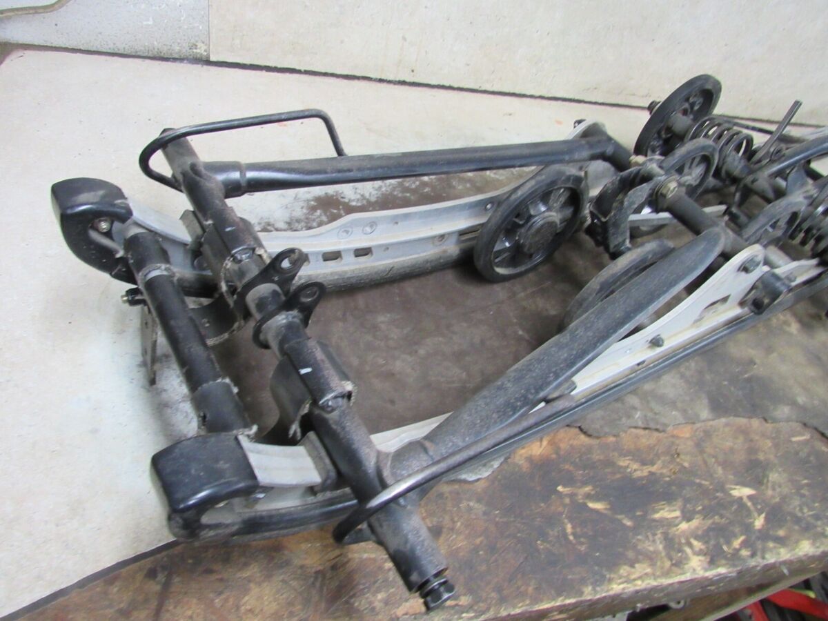 14 SKI DOO SUMMIT SPORT XP 800 REAR SKID 154 SLIDE RAILS 14 SKI DOO SUMMIT SPORT XP 800 REAR SKID 154 SLIDE RAILS