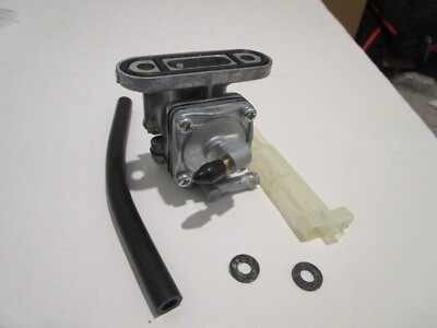 New Yamaha 78-81 XS650 XS750 XS850 OEM Peckot Fuel Cock Japan 2G2