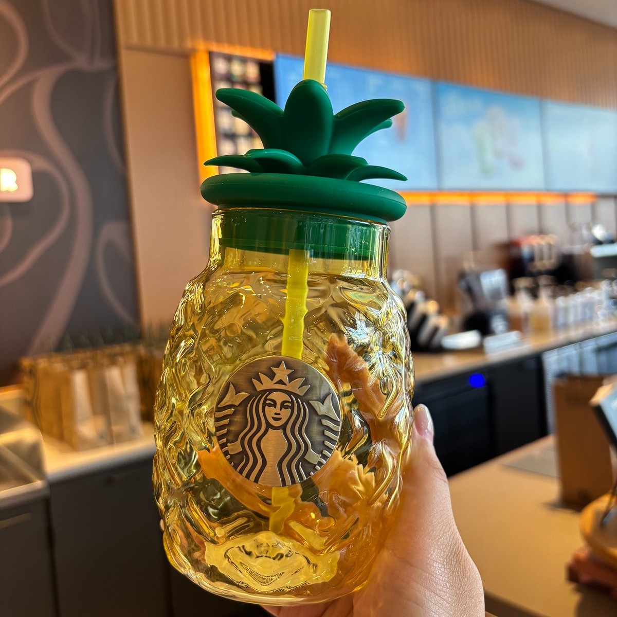 New 2021 Starbucks China Summer Yellow Pineapple 20oz Glass Straw