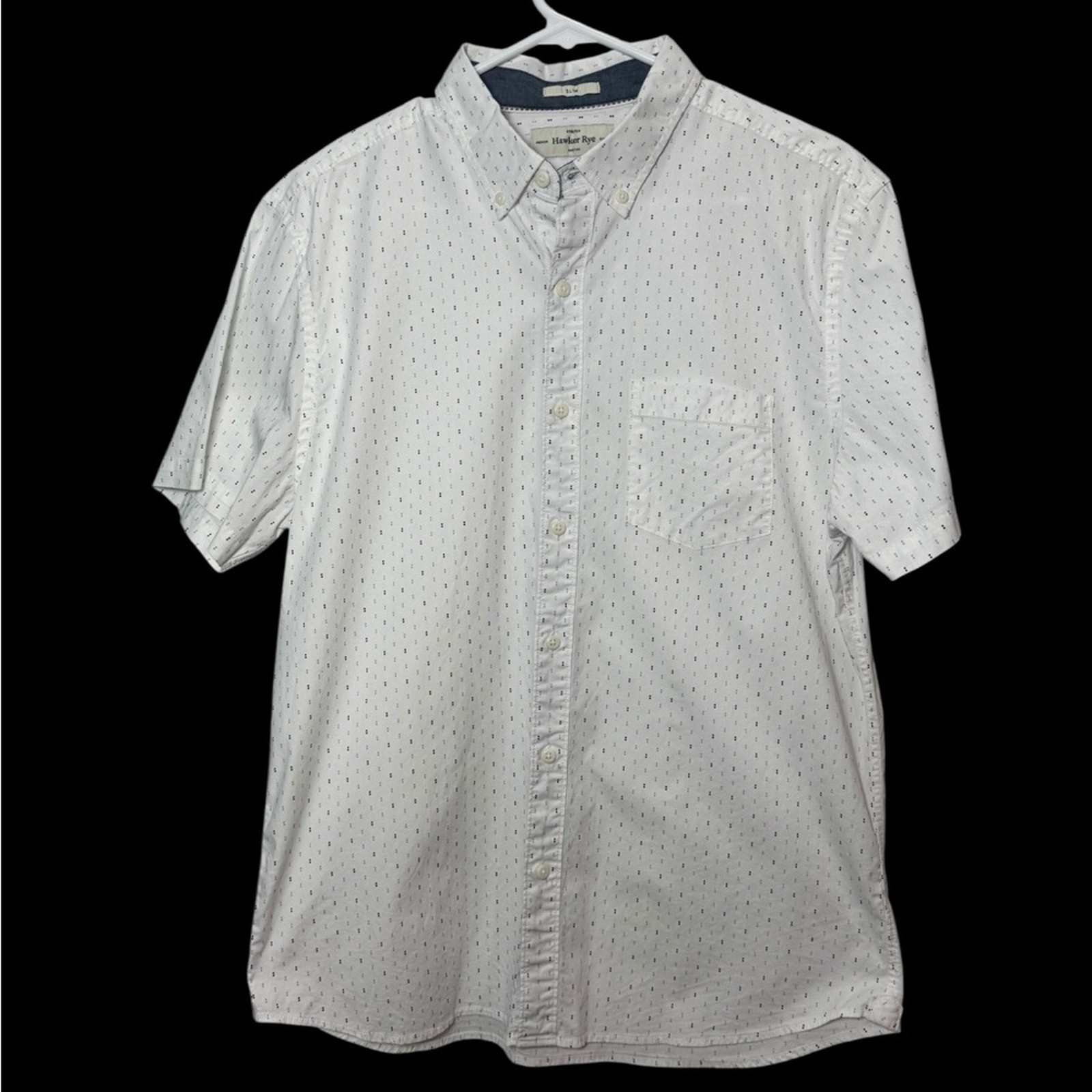 Classic White Patterned Button-Down Shirt - image 1