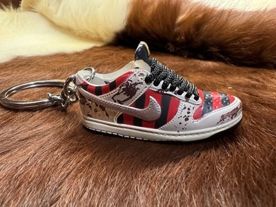 NEW Nike Dunk SB Sneaker Miniature 3D Keychain Freddy Krueger