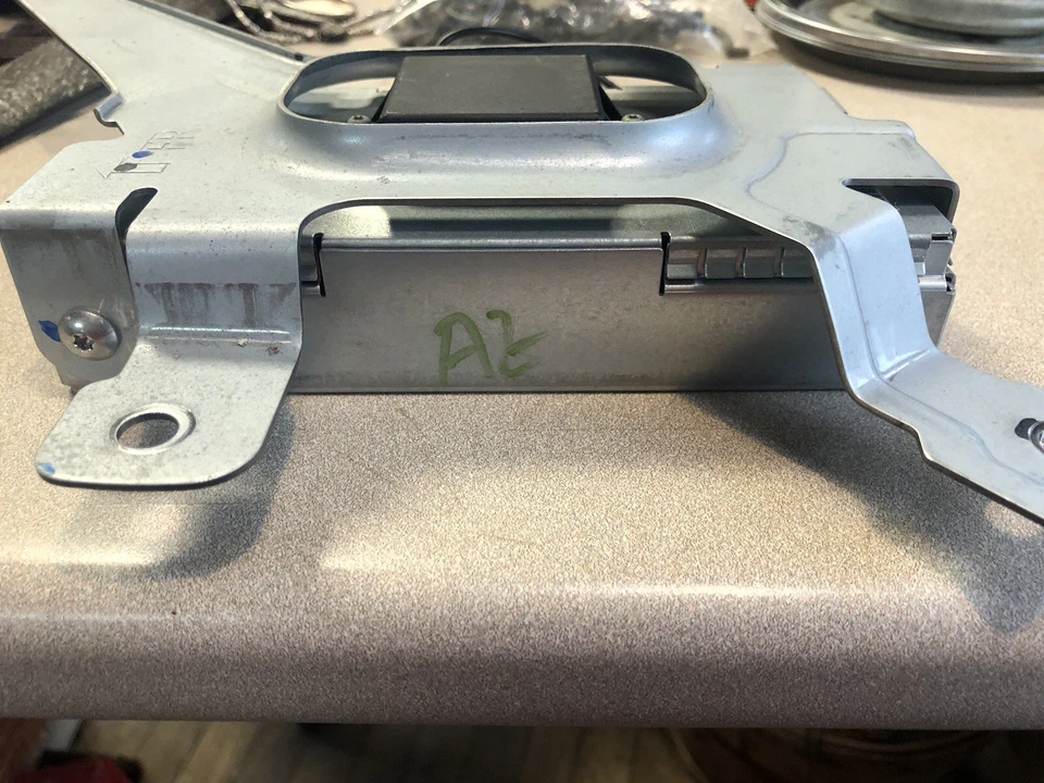 Nissan Cube 2011, módulo controlador receptor de comunicaciones, fabricante de equipos originales Foto 4 de 4