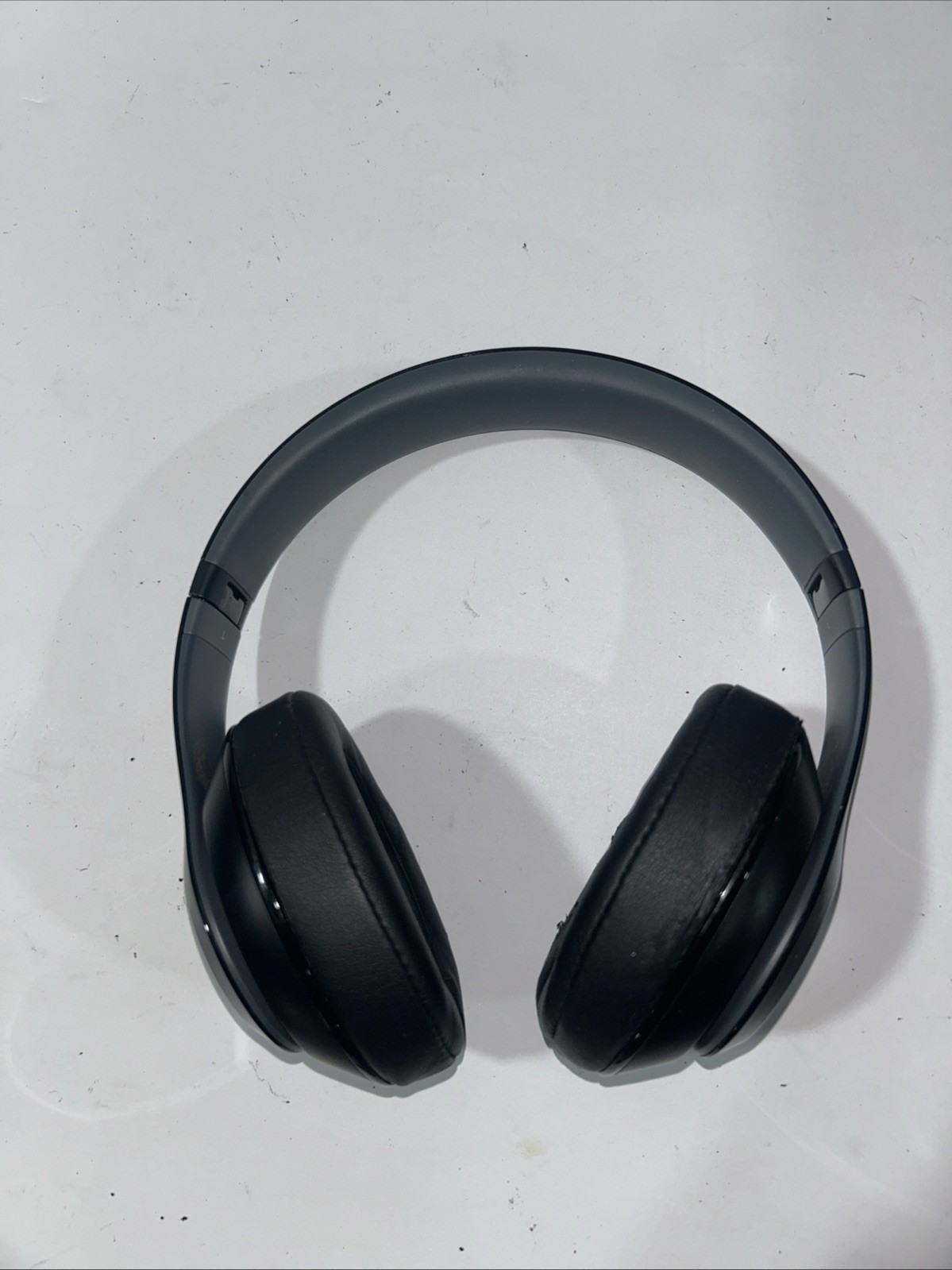 Beats By Dr. Dre Studio 2.0 Wired On-Ear headphones For Parts Only