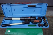 Thomas and Betts TBM14M Hydraulic Crimper with Dies.  MINT MINT MINT Condition.