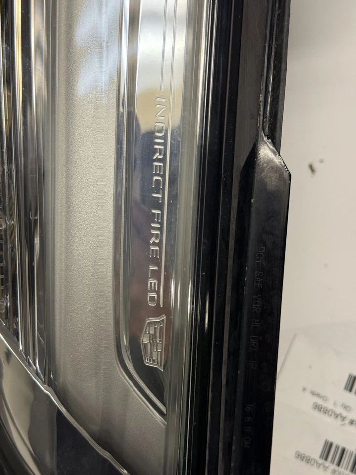 Faro izquierdo del conductor negro Cadillac CT6 2016-2018 84016106 OEM Foto 2 de 4