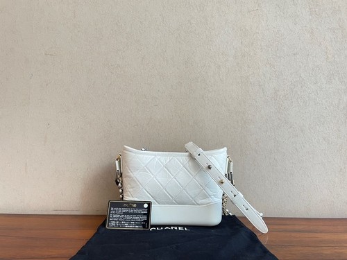 Chanel Pre-Owned Authentic GABRIELLE CHANEL Hobo Bag White Calf Leather