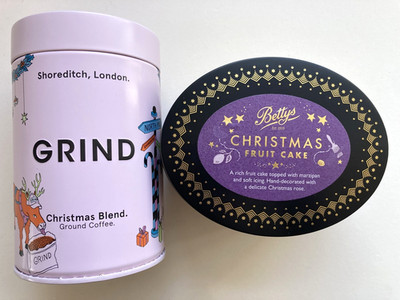 Betty's 500g Obstkuchen und Grind 200g Kaffee Weihnachtsdosen Top Zustand
