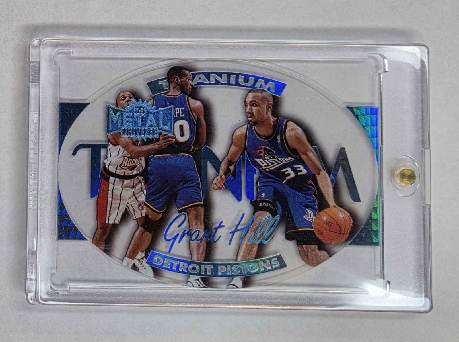 1997-98 Metal Universe - Titanium Grant Hill #12 of 20 T Die Cut