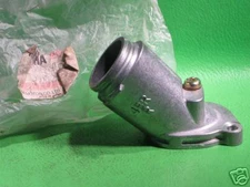 YAMAHA XJ600 '92-95 CARBURETOR INTAKE JOINT RIGHT SIDE NOS OEM # 4BR-13586-00-00