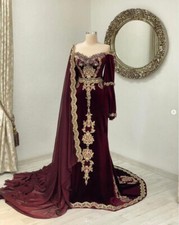 Burgundy Velvt Prom Formal Dresses with Veil Gold Applique Evening Gown Party